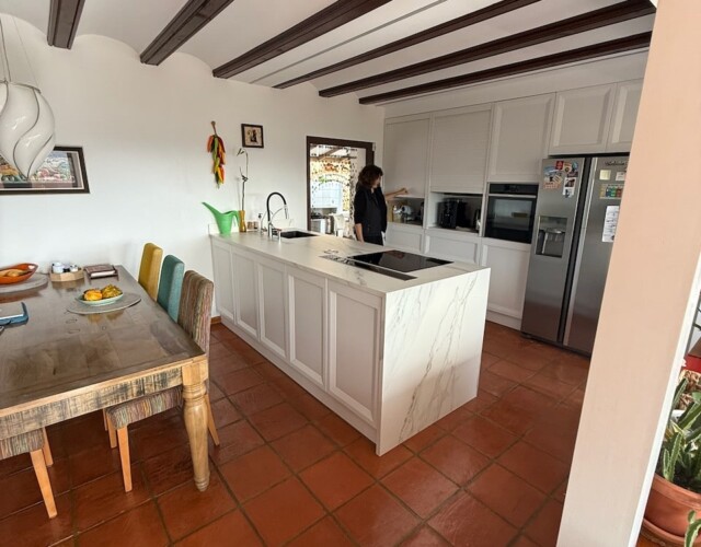 Kitchen and dining area
